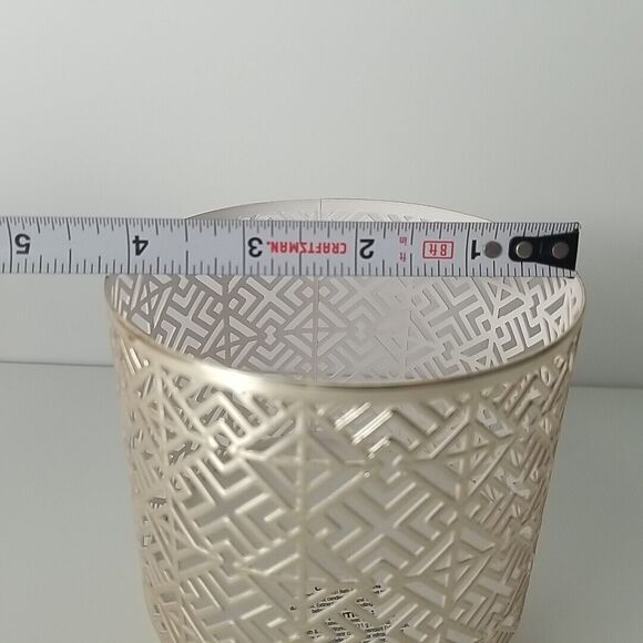 Bath & Body Works Geometric Pedestal Medium Candle Holder 5.25x4.25in White Barn - Picture 7 of 7